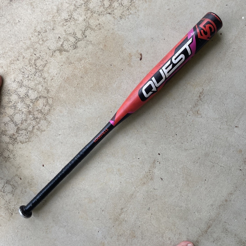 Louisville Slugger Quest 30 in/18 oz Softball